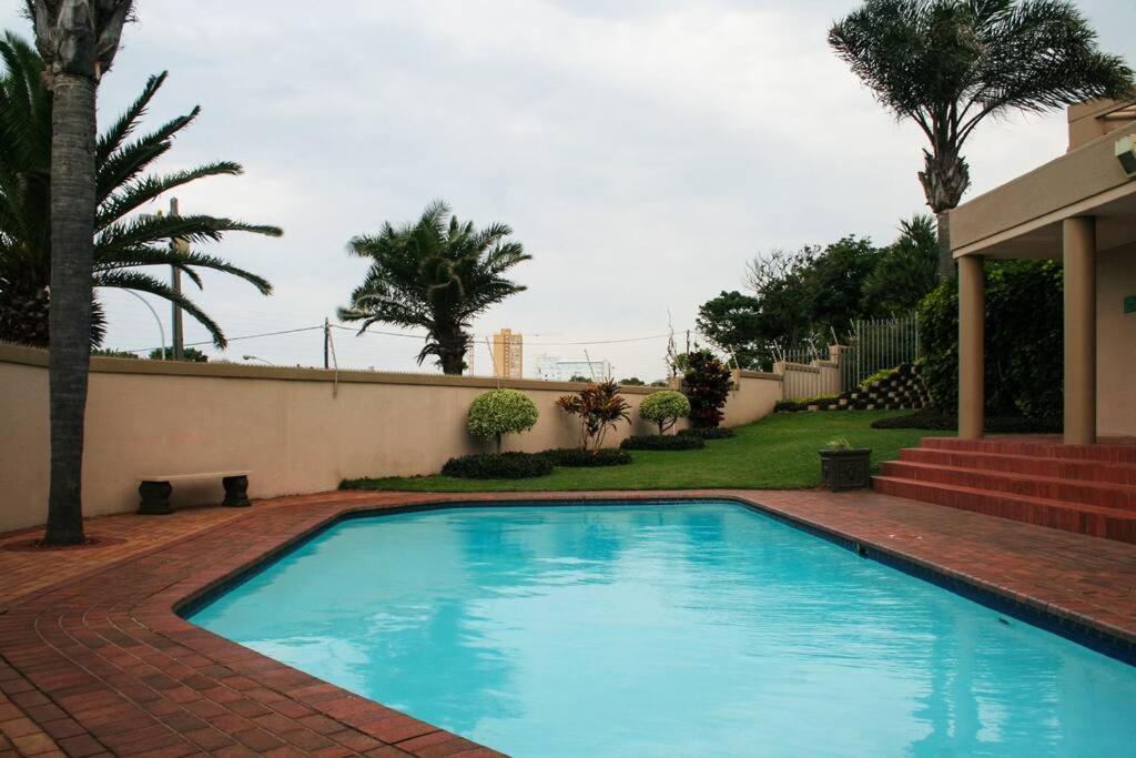 68 The Shades Umhlanga Durban Apartment Exterior photo